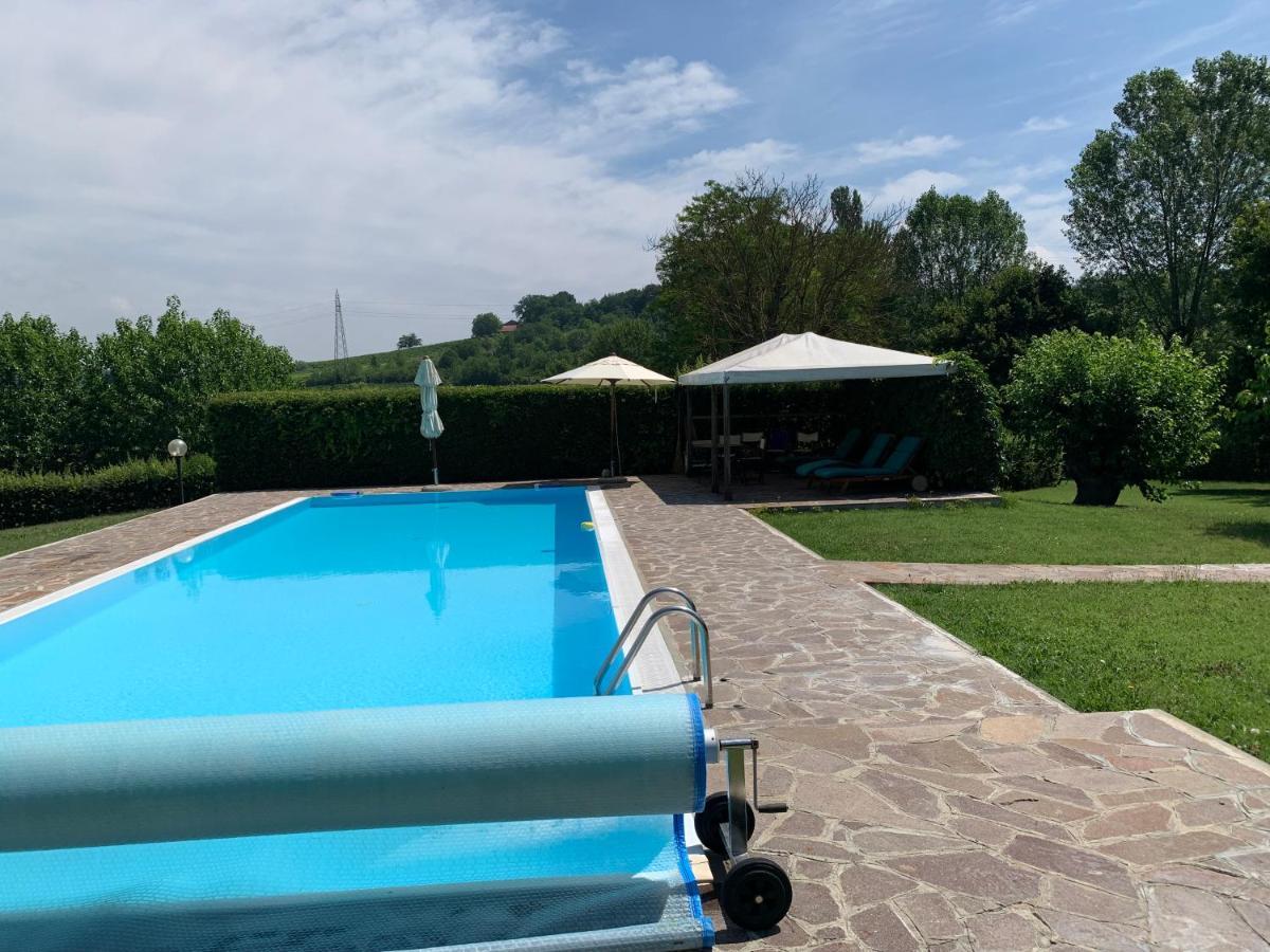 Apart-Agriturismo "La Colomba" Nizza Monferrato Ngoại thất bức ảnh